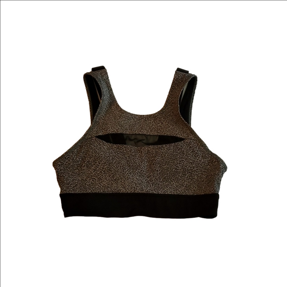 #774 Lululemon tank t565.